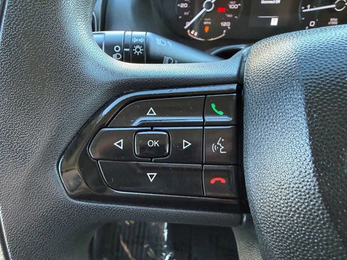 Used 2024 RAM ProMaster 2500 w/ Convenience Group image 27