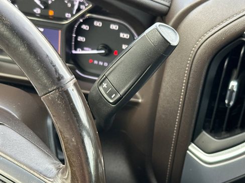 Used 2022 GMC Sierra 1500 SLE w/ X31 Off-Road Package image 22