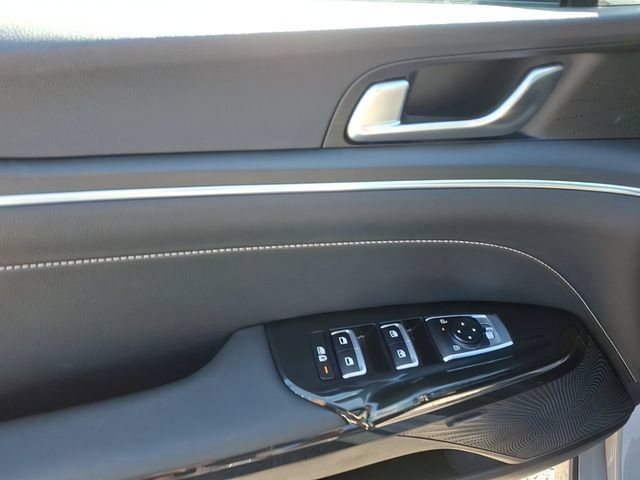 Used 2025 Kia K5 GT-Line w/ GT-Line Premium Package AWD/4WD image 12
