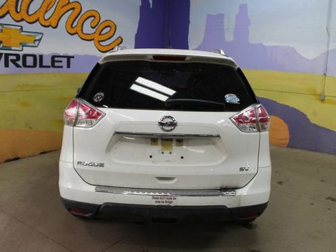 Used 2016 Nissan Rogue SV w/ SV Premium Package FWD image 6