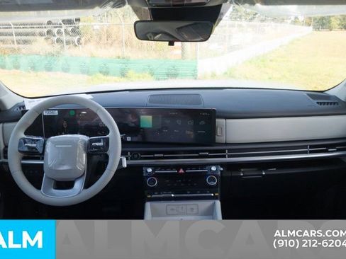 Used 2026 Hyundai Santa Fe SE FWD image 21