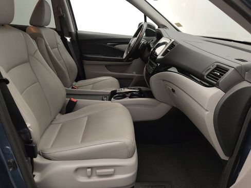 Used 2017 Honda Pilot Elite image 21