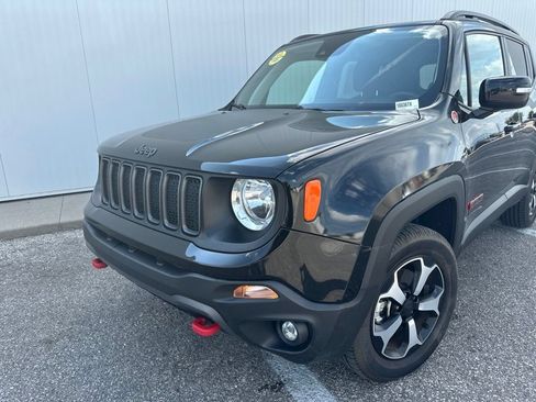 Used 2022 Jeep Renegade Trailhawk AWD/4WD image 2