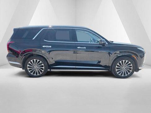 Used 2024 Hyundai Palisade Calligraphy image 8