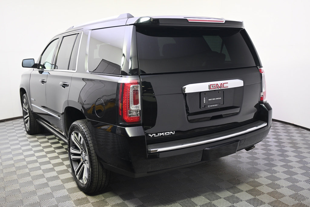 Used 2019 GMC Yukon Denali w/ Denali Ultimate Package AWD/4WD image 3