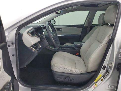 Used 2014 Toyota Avalon XLE Touring image 18