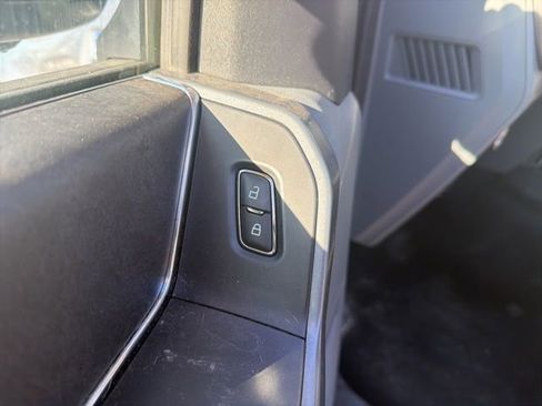 Used 2024 Ford F150 XLT image 19