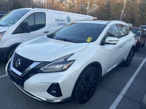 Used 2022 Nissan Murano Platinum w/ Cargo Package image 1