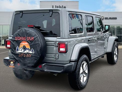 Used 2023 Jeep Wrangler Sahara image 23
