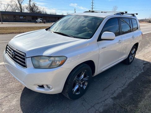 Used 2008 Toyota Highlander Sport w/ Tow Pkg AWD/4WD image 6