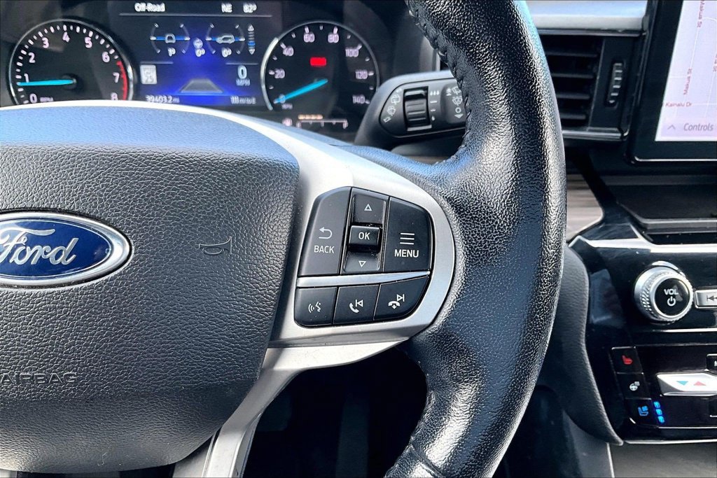 Used 2022 Ford Explorer Limited w/ Equipment Group 301A RWD image 21