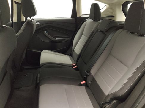 Used 2016 Ford C-MAX SE image 18