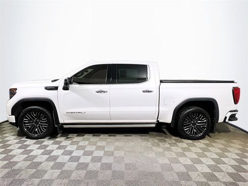 Used 2022 GMC Sierra 1500 Denali Ultimate image 5