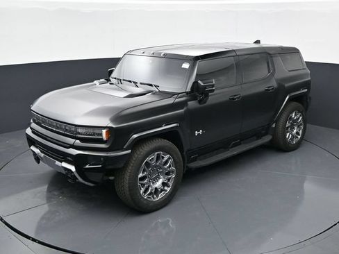 Used 2024 GMC Hummer EV 3X AWD/4WD image 35