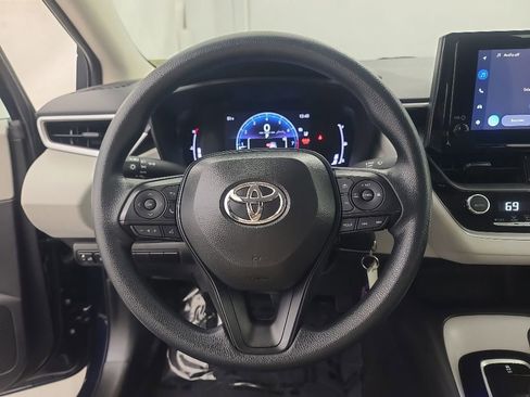 Used 2026 Toyota Corolla LE FWD image 32