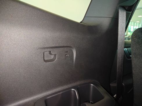 Used 2026 GMC Acadia Elevation w/ Elevation Premium Package AWD/4WD image 29