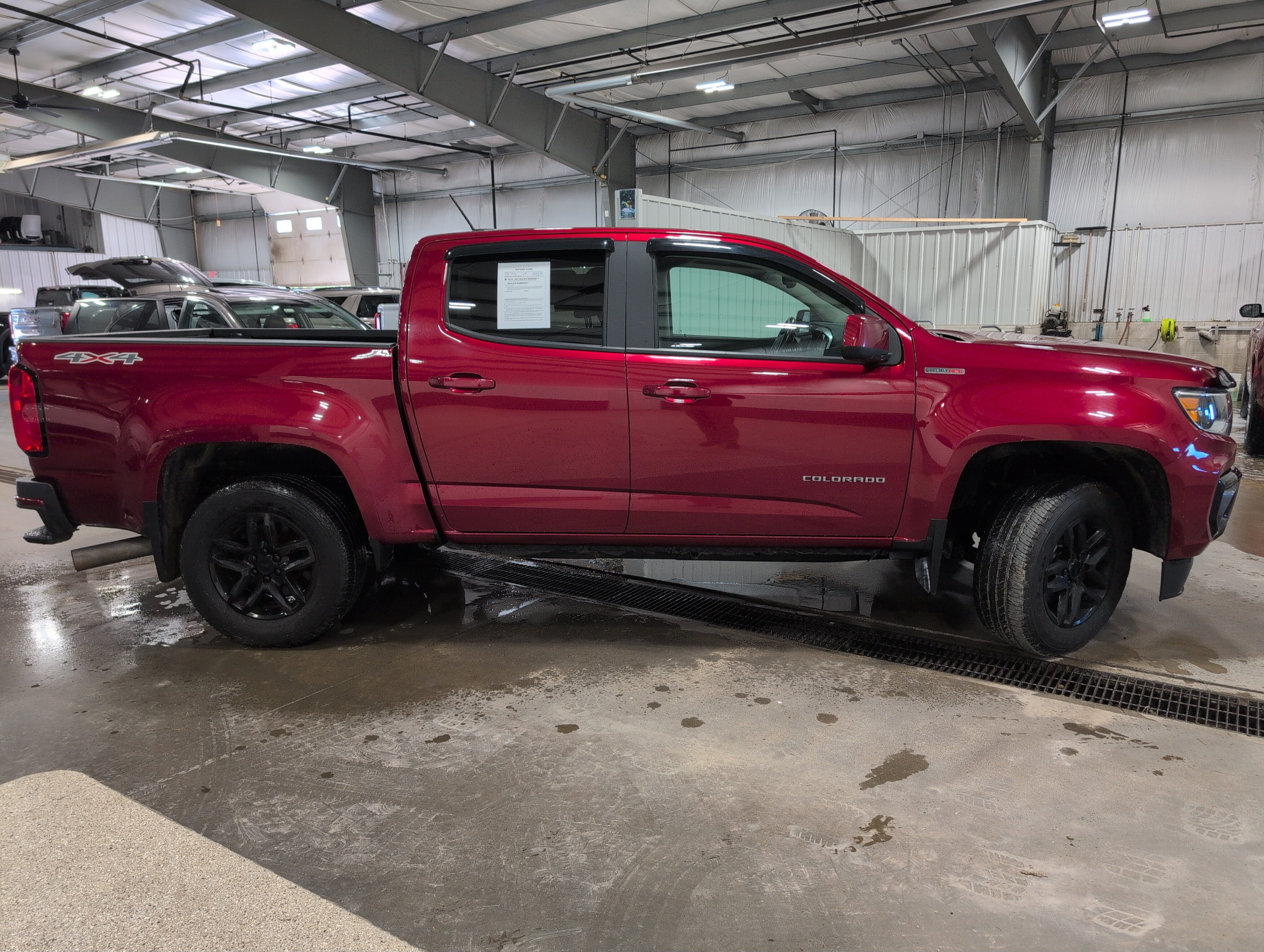 Used 2022 Chevrolet Colorado LT w/ Safety Package AWD/4WD image 2