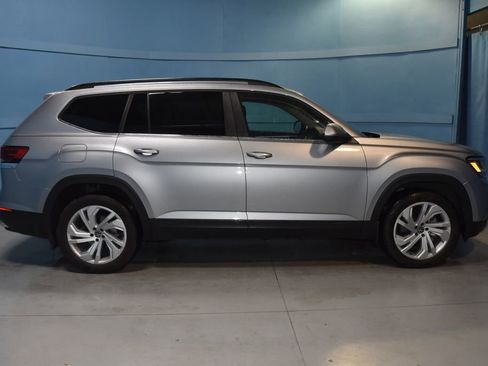 Used 2022 Volkswagen Atlas SE image 25