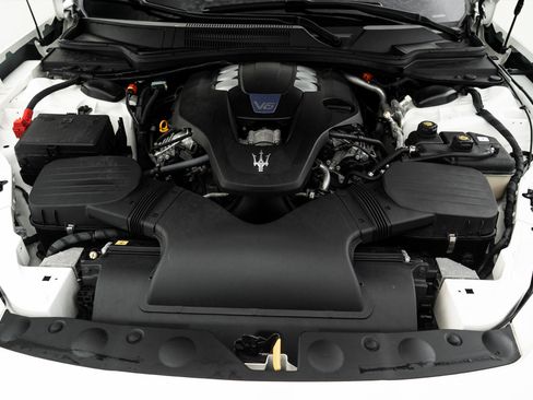 Used 2022 Maserati Ghibli Modena Q4 image 61