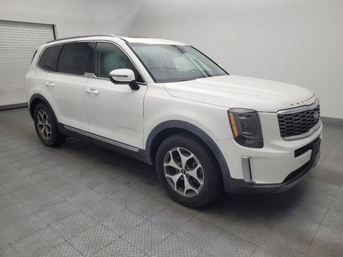 Used 2020 Kia Telluride EX w/ Towing Package FWD image 11