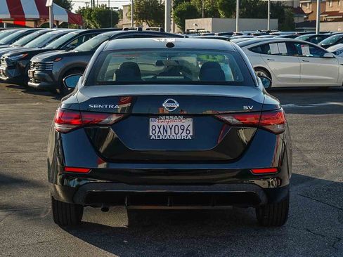 Certified 2021 Nissan Sentra SV image 6