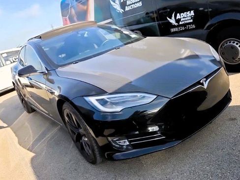 Used 2018 Tesla Model S P100D AWD/4WD image 3