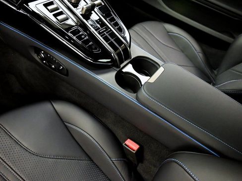 New 2026 Aston Martin V8 Vantage Coupe image 24