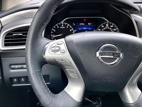 Used 2018 Nissan Murano SL w/ Moonroof Package FWD image 24