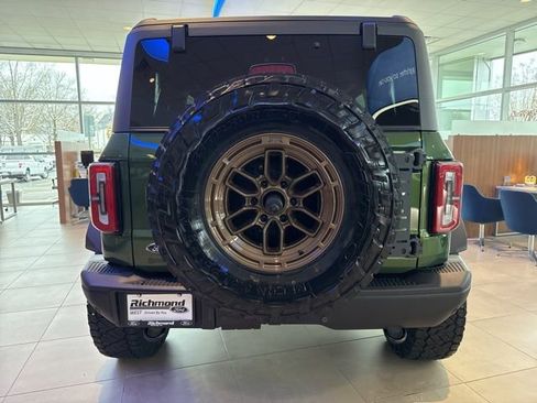 New 2025 Ford Bronco Badlands image 4