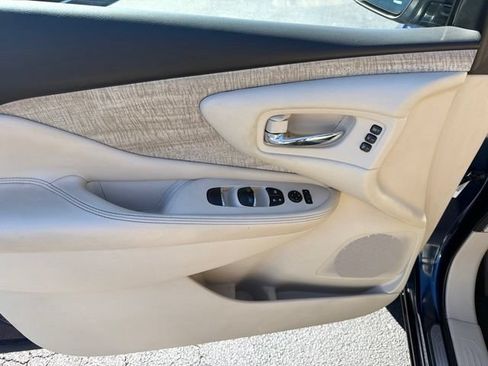 Used 2019 Nissan Murano SL w/ SL Technology Package AWD/4WD image 11