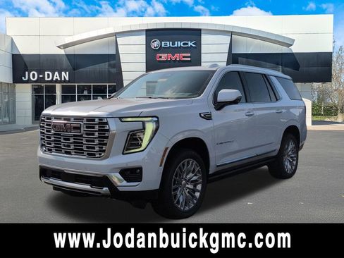 New 2026 GMC Yukon Denali w/ Denali Reserve Package AWD/4WD image 1