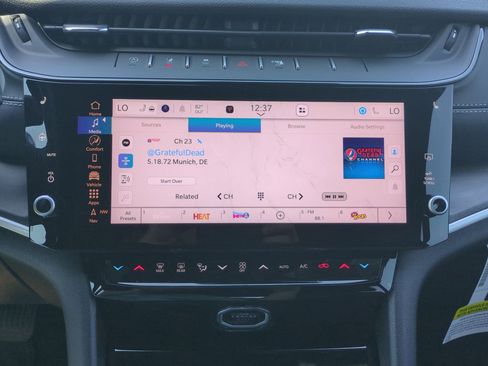 New 2026 Jeep Grand Cherokee Limited AWD/4WD image 13