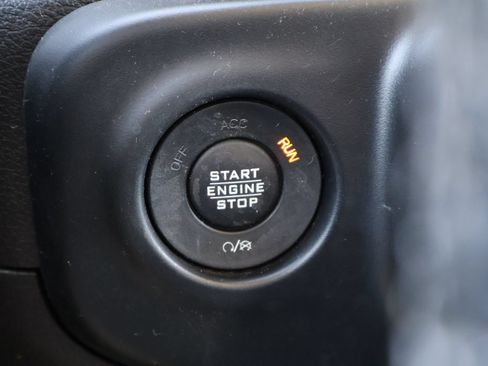 Used 2020 Jeep Wrangler Unlimited Sport S AWD/4WD image 23