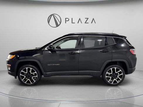 Used 2018 Jeep Compass Limited w/ Navigation Group image 3