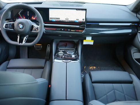 New 2026 BMW 530i w/ M Sport Package RWD image 13