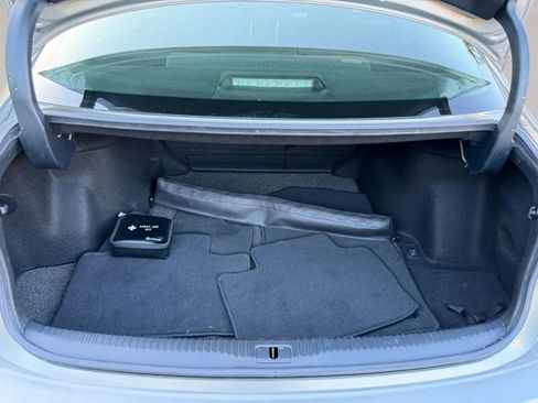 Used 2018 Lexus IS 300 w/ Comfort Package RWD image 22