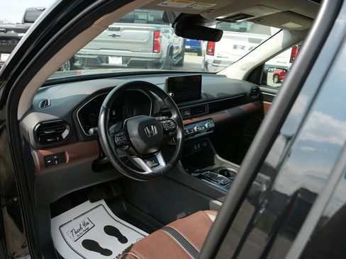 Used 2023 Honda Pilot Elite image 19