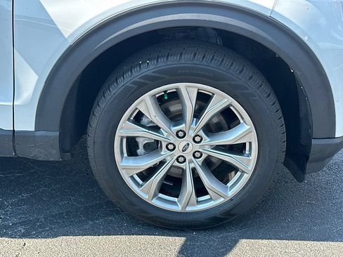 Certified 2023 Ford Explorer Limited AWD/4WD image 12