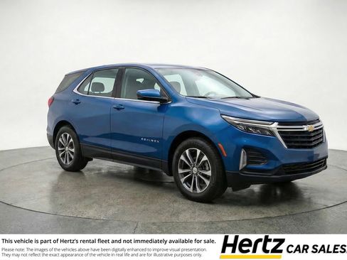 Used 2025 Chevrolet Equinox LT image 1