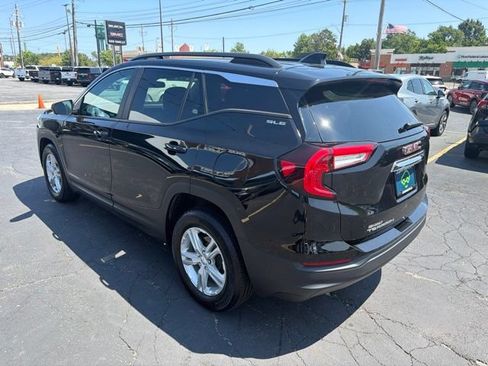 Certified 2023 GMC Terrain SLE w/ Driver Convenience Package FWD image 4
