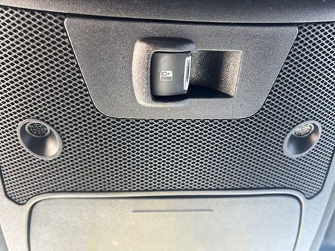 Used 2015 Ford F150 Lariat w/ Equipment Group 502A Luxury image 24