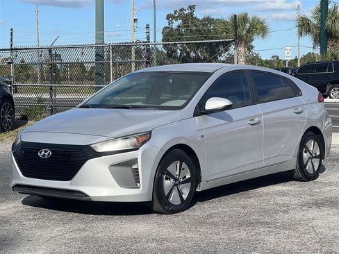Used 2017 Hyundai Ioniq Blue FWD image 1
