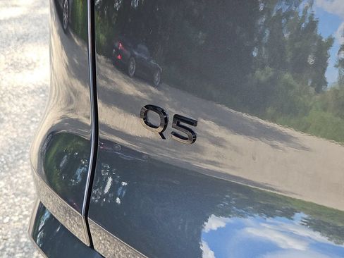 Certified 2025 Audi Q5 Premium Plus w/ Premium Plus AWD/4WD image 12