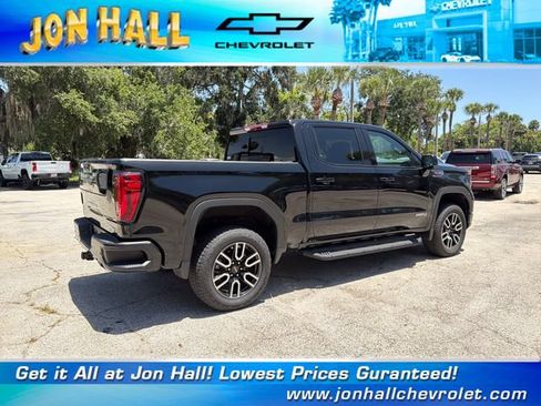 Used 2025 GMC Sierra 1500 AT4 w/ AT4 Premium Package AWD/4WD image 11