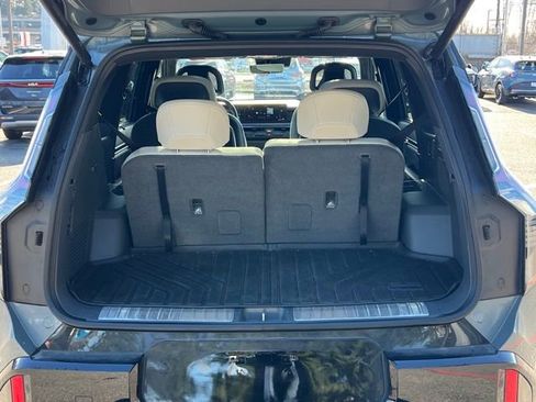 Used 2024 Kia EV9 GT-Line image 8