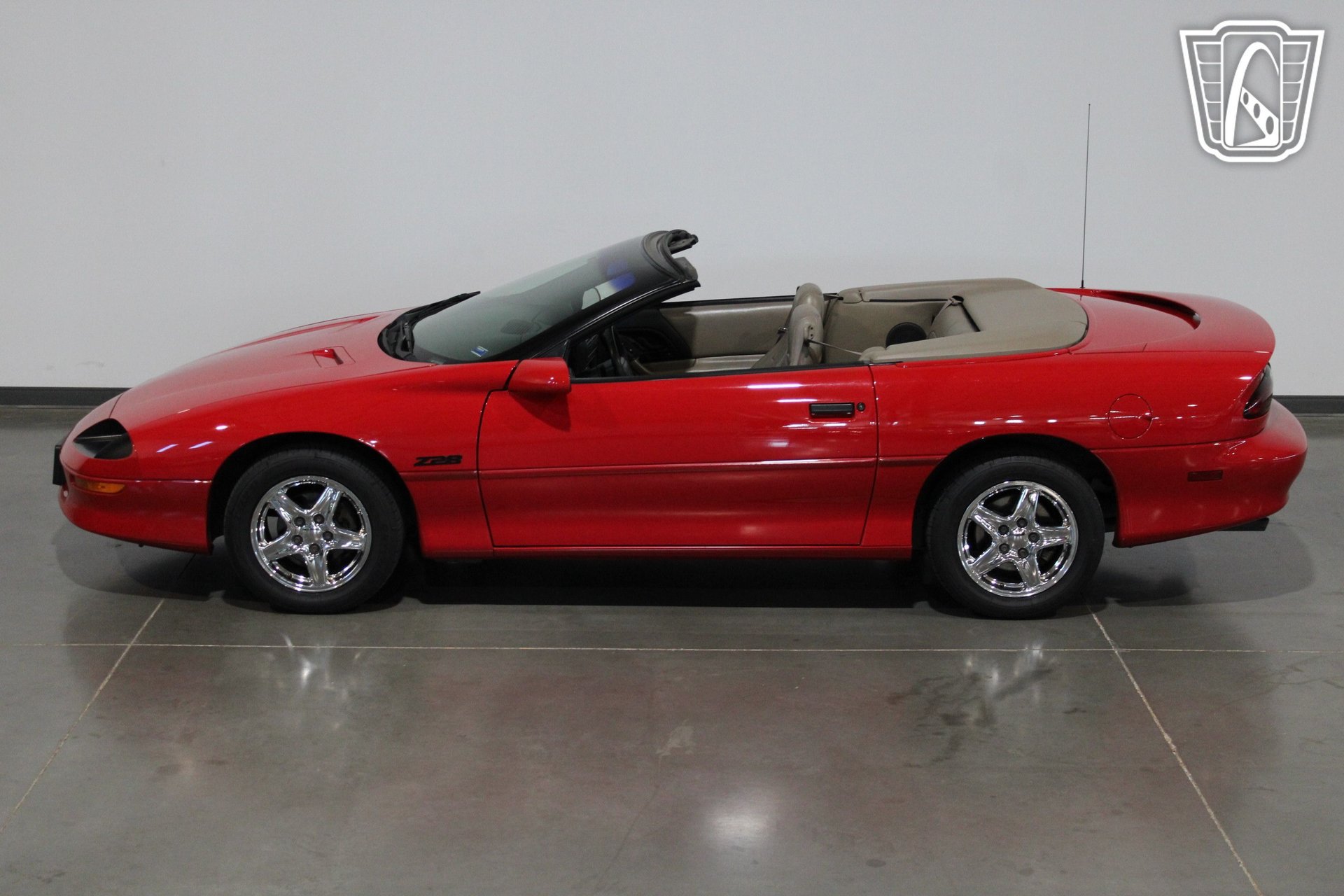 Used 1997 Chevrolet Camaro Z28 w/ Preferred Equipment Group 2 RWD image 10