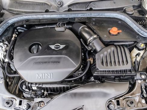 Used 2019 MINI Cooper 2-Door Hardtop image 28