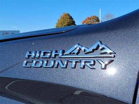 Certified 2024 Chevrolet Silverado 1500 High Country w/ High Country Premium Package image 35