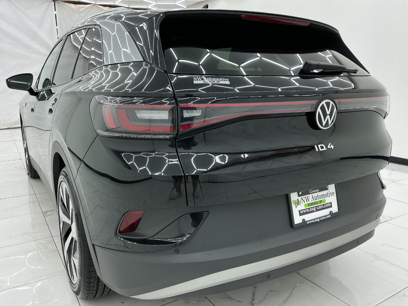 Used 2021 Volkswagen ID.4 Pro S RWD image 9