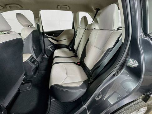 Used 2023 Subaru Forester AWD/4WD image 28
